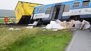 Zusammenstoß von Zug und Lkw in Tschechien