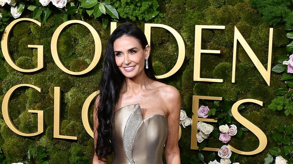 Demi Moore freute sich am Sonntagabend über ihren ersten Golden Globe.