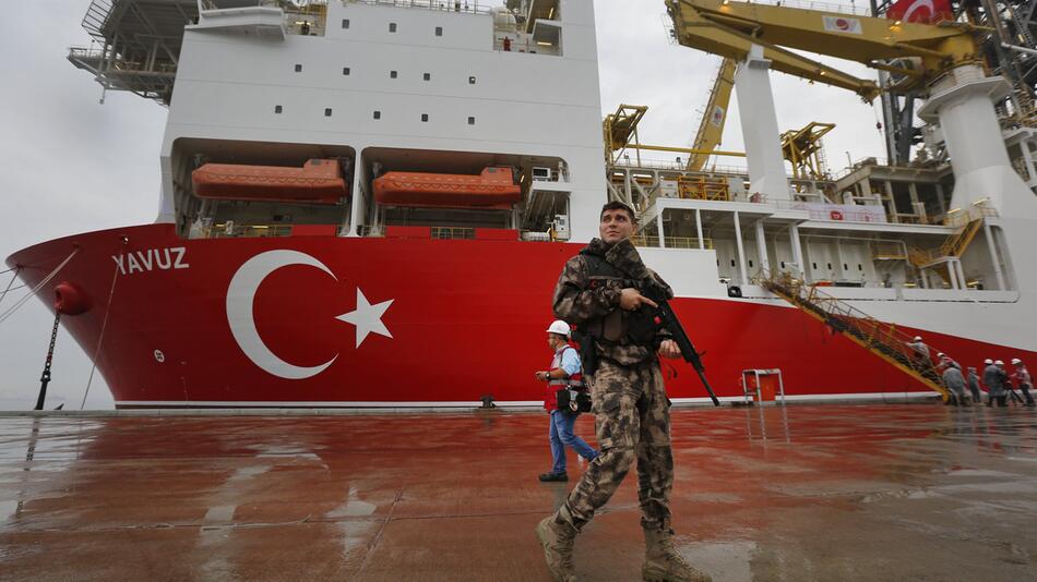 Erdgas-Streit im Mittelmeer - türkisches Bohrschiff "Yavuz"