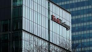 Fitch stuft Frankreichs Bonität herab