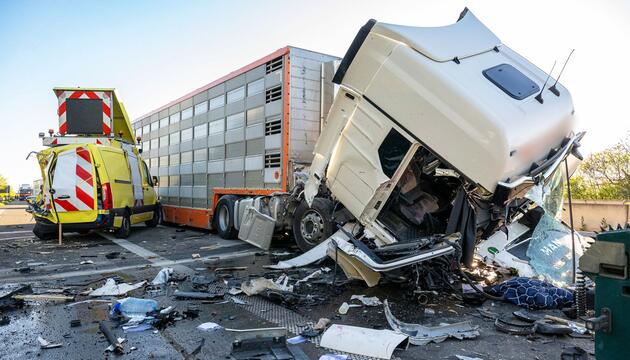 Verletzte nach mehreren Auffahrunfällen bei Bad Dürrenberg