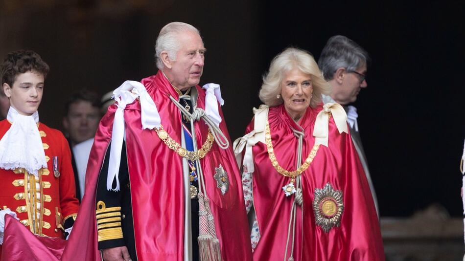 König Charles und Gemahlin Camilla beim Besuch der St. Paul's Cathedral in London
