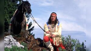 Von 1962 bis 1968 spielte Pierre Brice die Rolle des Winnetou in insgesamt elf Karl-May-Filmen.