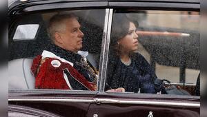 Andrew Mountbatten-Windsor soll wegen der Funkstille zu Tochter Eugenie "am Boden zerstört" sein.