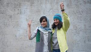 Iranische Journalistinnen Hamedi und Mohammadi