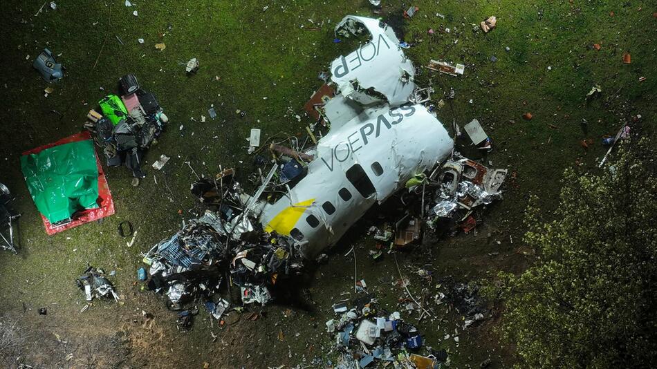 Turboprop-Flugzeug in Brasilien abgestürzt