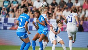 Frauenfußball EM: Island - Finnland