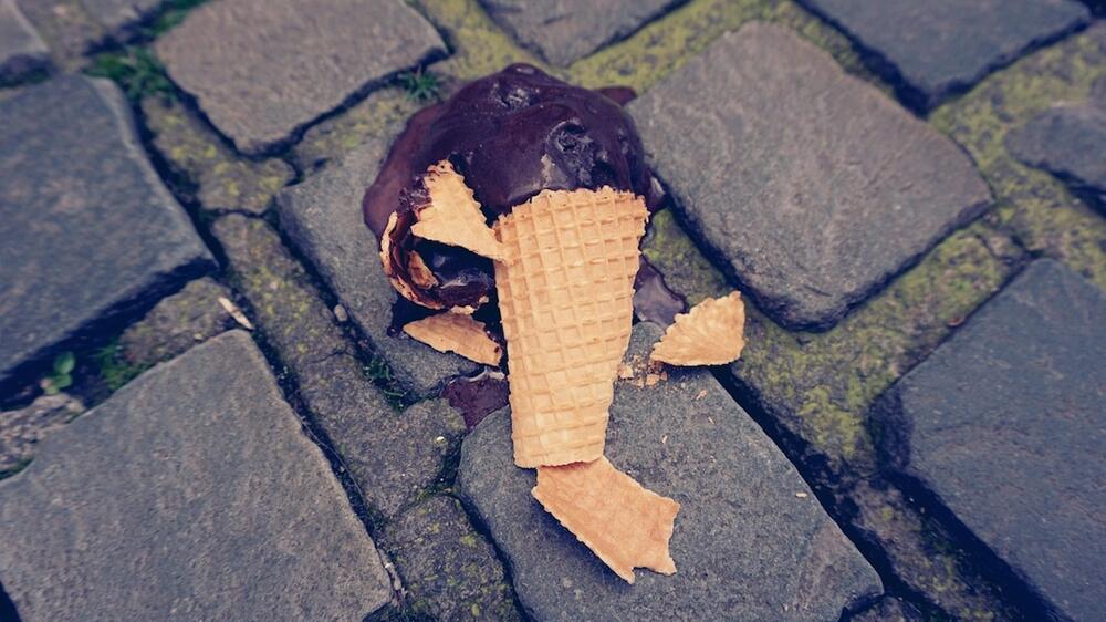 Einige Eisdielen bieten Eis für Hunde an.