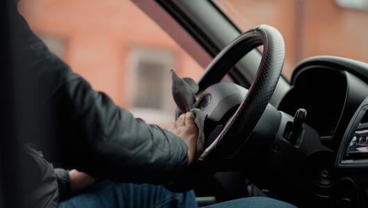 Korrektur v2!Achtung, Bakterienalarm: So sauber ist Ihr Auto wirklich