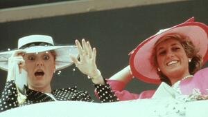 Sarah Ferguson (li.) und Prinzessin Diana, hier im Jahr 1987, waren enge Freundinnen.