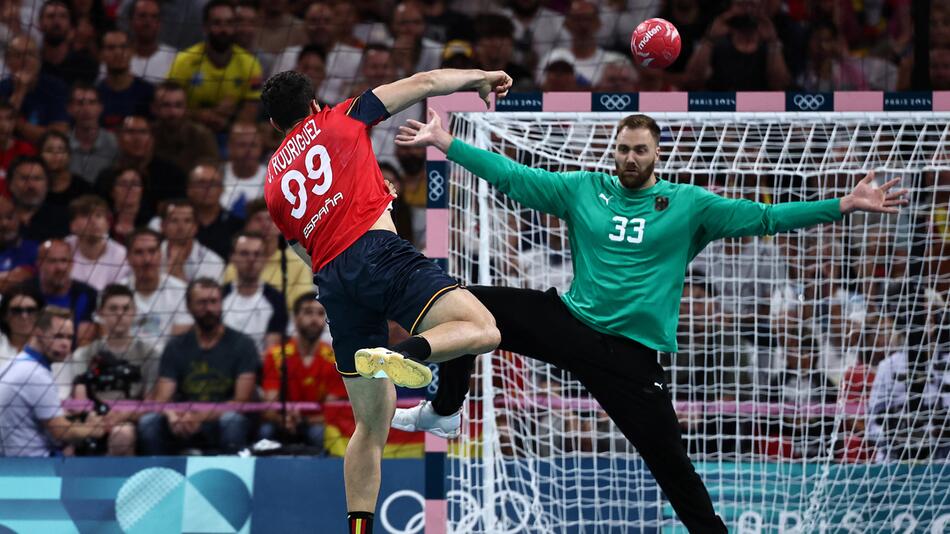 Deutschlands Handball-Torwart Andreas Wolff als Rückhalt gegen Spanien