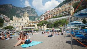 EU-Richtlinie endlich durchgesetzt: Italien will Meer für alle
