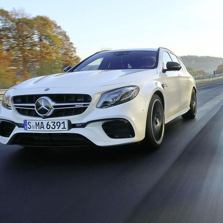 Rekord Auf Der Nordschleife Der Mercedes Amg E 63 S Ist Der Schnellste Kombi Web De
