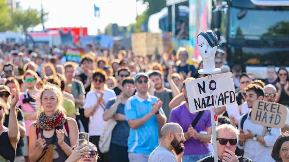 Vor dem AfD-Parteitag in Essen - Proteste