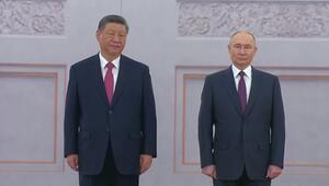 Chinas Staatschef Xi zu Gesprächen in Russland