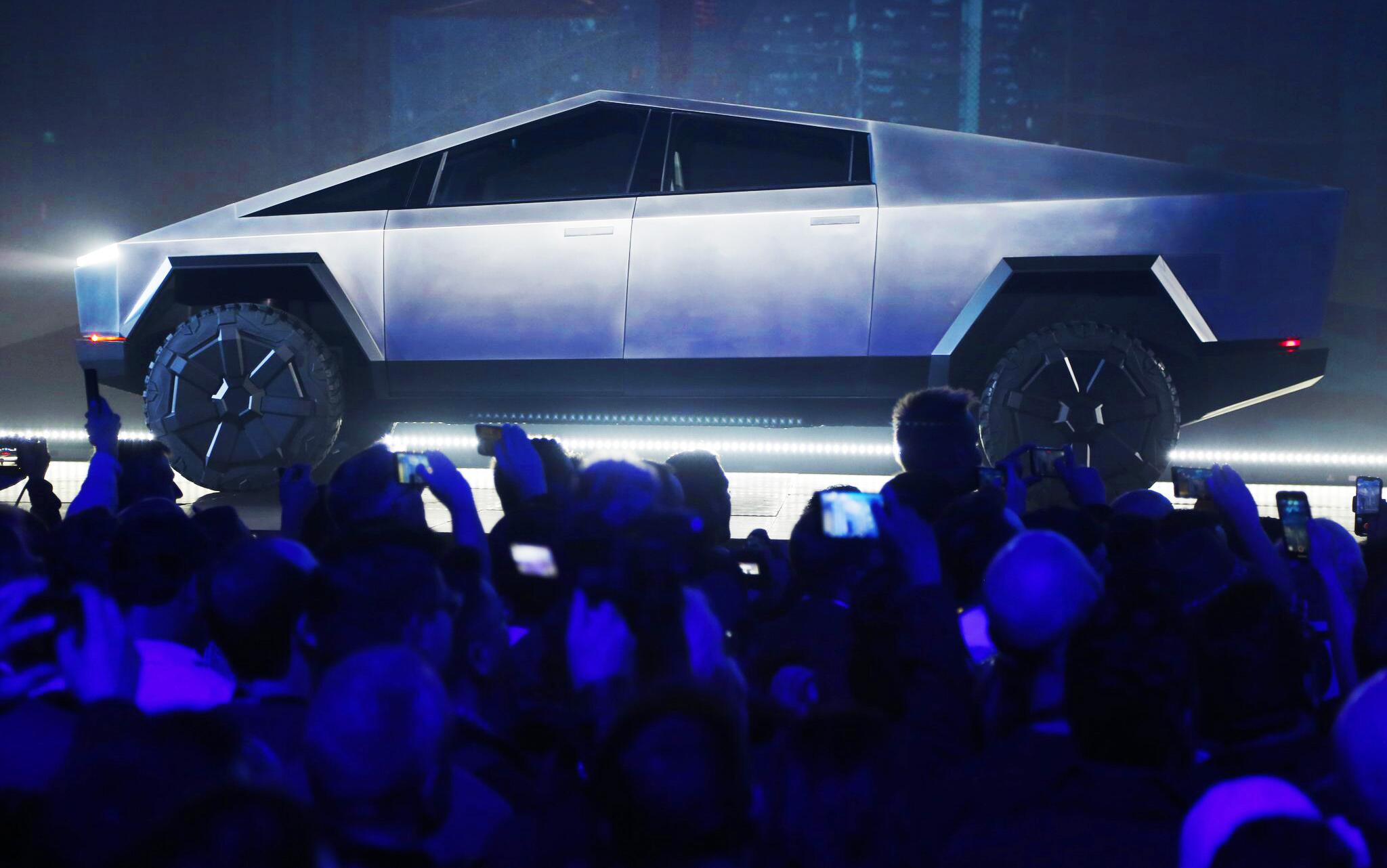Musk: Schon 187.000 Bestellungen für neuen Tesla-«Cybertruck»