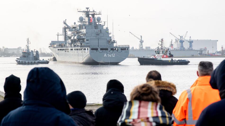 "Frankfurt am Main" zurück in Wilhelmshaven