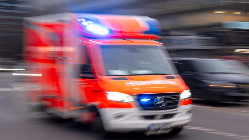 Krankenwagen im Einsatz - Archiv