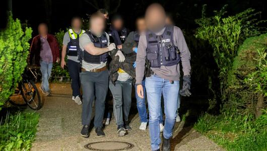 Mann verletzt mehrere Menschen in Bielefeld - Festnahme