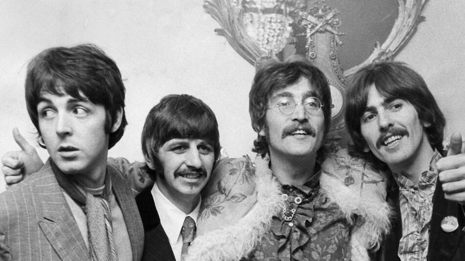 Paul McCartney, Ringo Starr, John Lennon und George Harrison (v.l.n.r.) erhalten ihre eigene ...