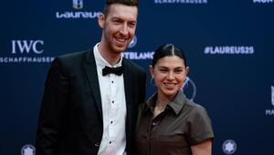 Céline Dept, Fußball, Influencerin, Social Media