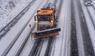 Winterdienst der Autobahnmeisterei mit Räumfahrzeugen im Einsatz