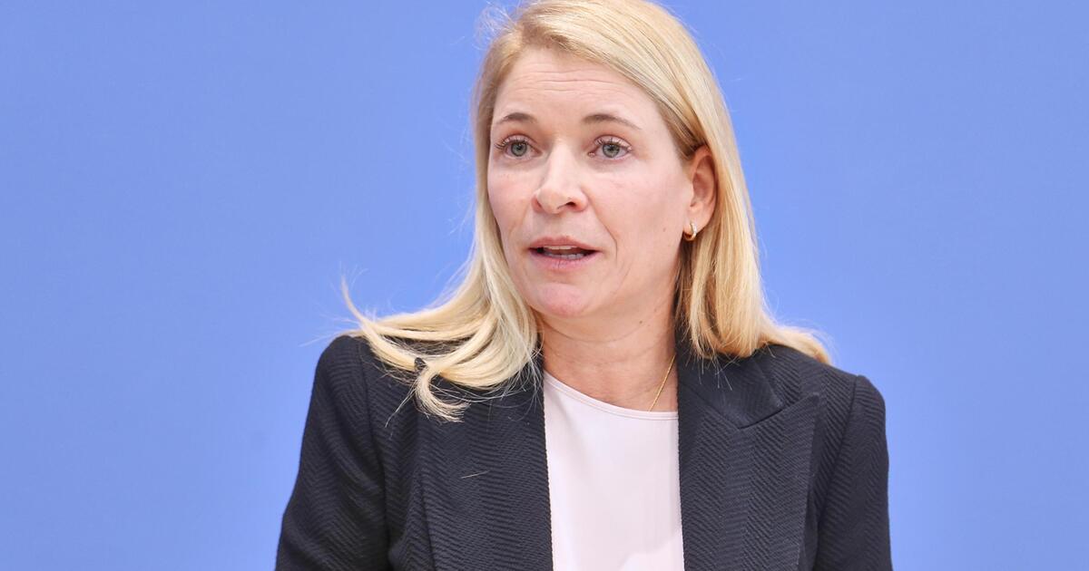 Evelyn Palla Als Neue Bahnchefin Best tigt WEB DE evelyn-palla-als-neue-bahnchefin-best-tigt-web-de