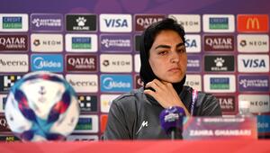 Irans Kapitänin Zahra Ghanbari