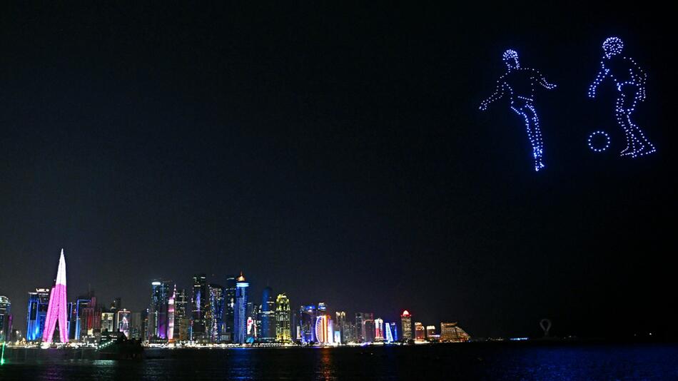 Drohnen, Feuerwerk, Doha
