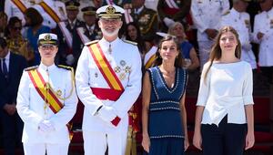 Die spanische Königsfamilie hat sich erstmals seit Monaten wieder gemeinsam öffentlich gezeigt.