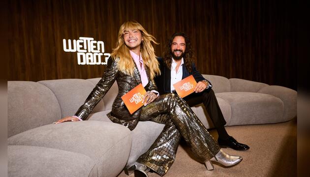 Bill (l.) und Tom Kaulitz auf dem weltberühmten "Wetten, dass..?"-Sofa.