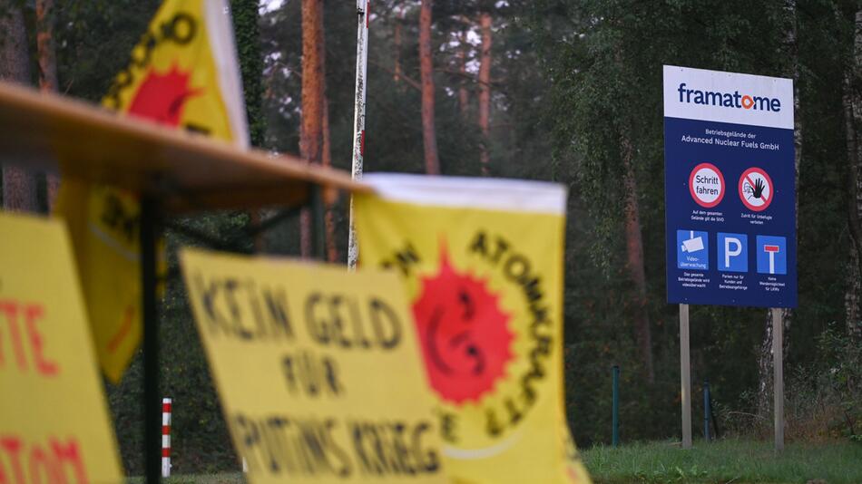 Demo gegen russische Beteiligung an Brennelementfertigung