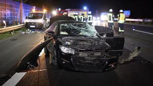 Tödlicher Unfall auf der A2: Auto kommt in Schleudern, ein Arbeiter stirbt