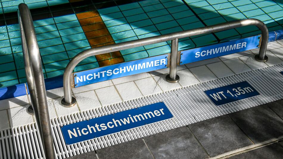 Schwimmbad