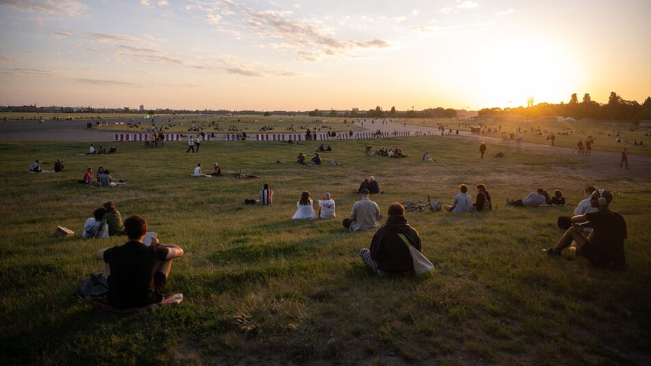 Tempelhofer Feld