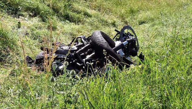 Frontalzusammenstoß von zwei Motorrädern: Beide Fahrer tot