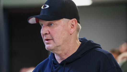 Ex-Fußballer Stefan Effenberg warnt vor Neuer-Rückkehr.