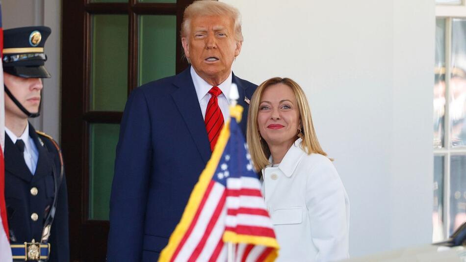 Trump geht zu "100 Prozent" von Zoll-Einigung mit EU aus