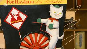 Wolle-Werbeaufsteller