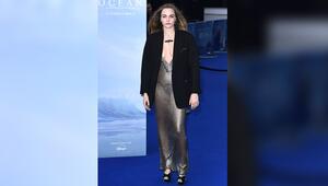 Cara Delevingne setzt auf Transparenz.