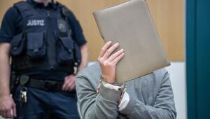 Prozessbeginn - 19-Jähriger wegen Mord und Totschlag angeklagt