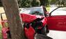 Schwerer Unfall im Landkreis Oldenburg: Auto prallt gegen Baum - 73-Jährige stirbt