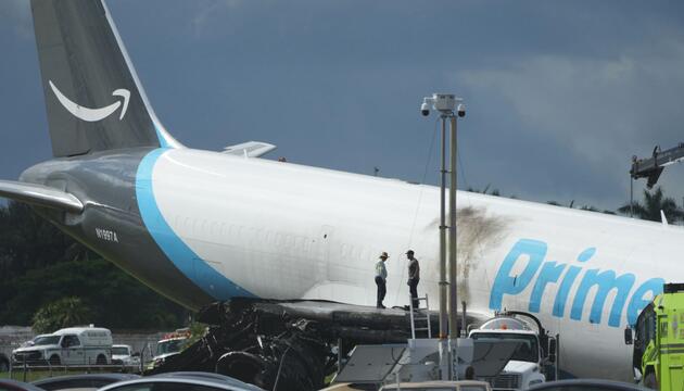 Unfall mit Amazon-Frachtflugzeug in Miami