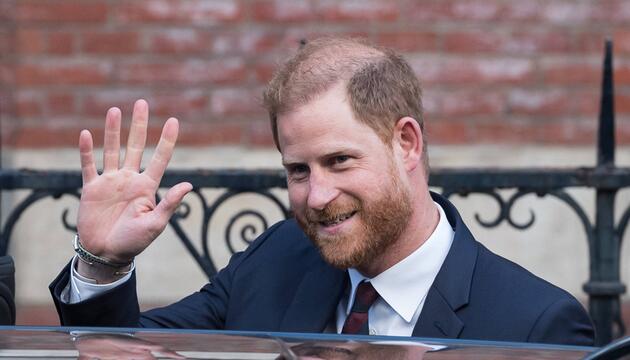 Prinz Harry wollte statt Mountbatten-Windsor lieber Spencer heißen.
