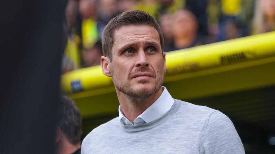 Borussia Dortmunds Sportdirektor Sebastian Kehl am 7. Mai 2023 im Heimspiel gegen Wolfsburg