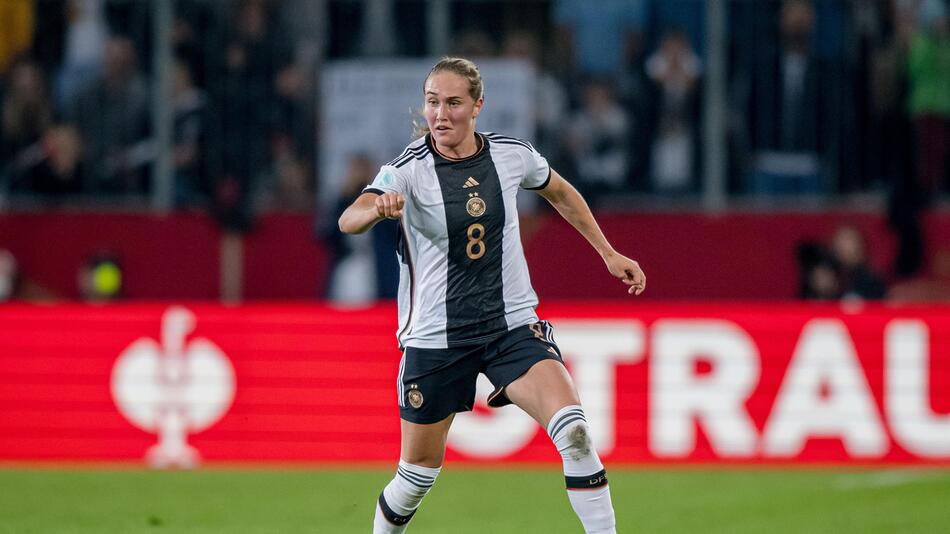 DFB-Nationalspielerin Sydney Lohmann am 7. Oktober 2022 im Länderspiel gegen Frankreich in Dresden