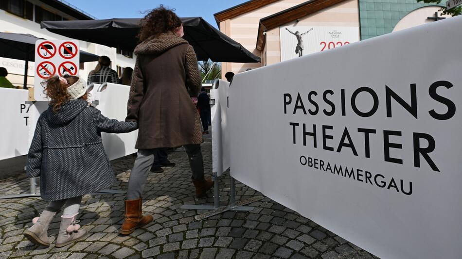 Münchner Opernsaison startet in Oberammergau