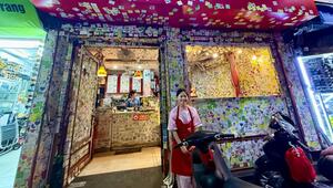 "The Note Coffee" in Hanoi