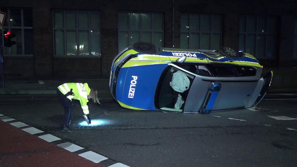 Unfall mit Streifenwagen der Polizei in Hannover