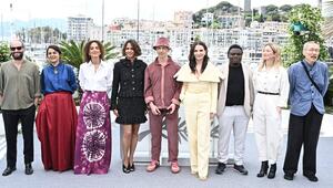 Die diesjährige Jury von Cannes: Die drei in der Mitte: Halle Berry, Jeremy Strong und ...
